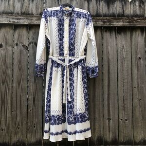 Top Act Vintage Midi Dress Size 20 Long Sleeves Floral Porcelain Plisse